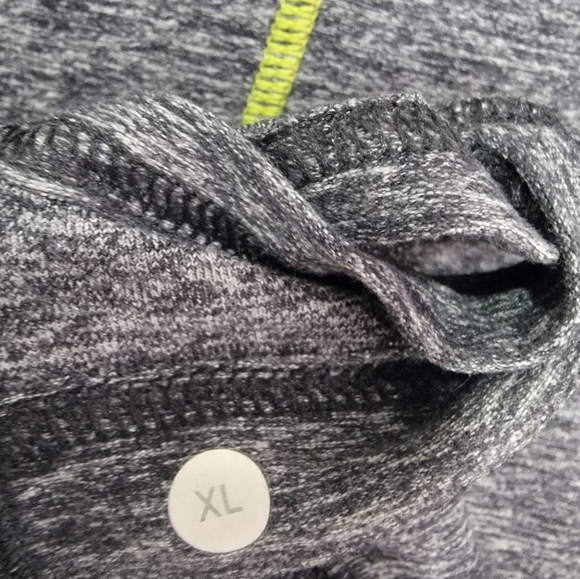Lululemon mens running long sleeve quarter zip - Picture 2 of 3